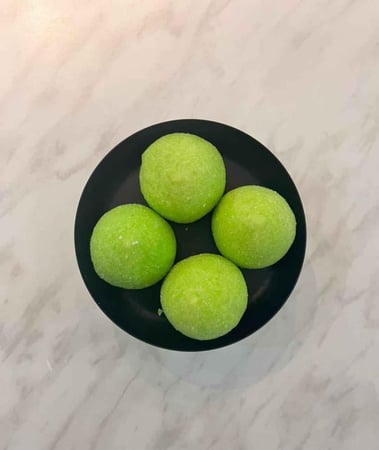 مارشميلو خدود بالتفاح مجفف بالتجميد