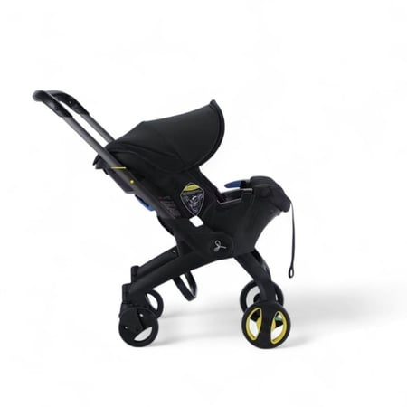 عربة أصفال صغيرة متعددة الاستخدامات مزودة بمظلة وحزام أمان بخمس نقاط