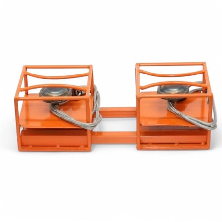 مركب غاز عينين