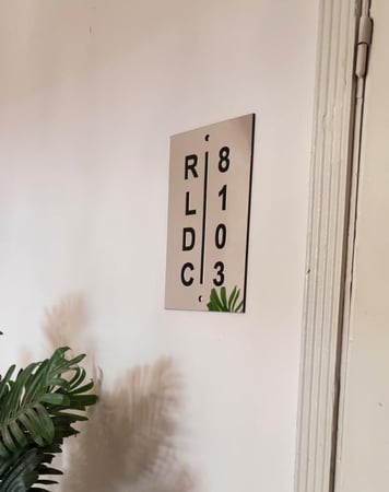 لوحة العنوان الوطني