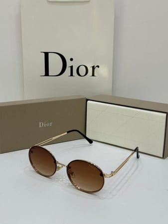 نظارة ديور فاخرة بإطار بدون إطار وعدسات رمادية متدرجة 18