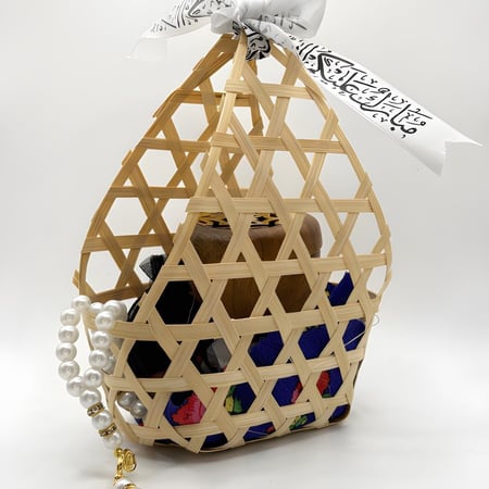 توزيعات رمضان سلال خوص ومبخرة بيضاء ( 4 حبات )