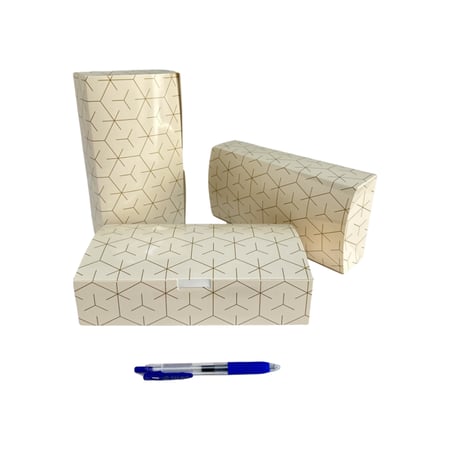 علب ورقيه بتقسيمات مختلفه فاخره