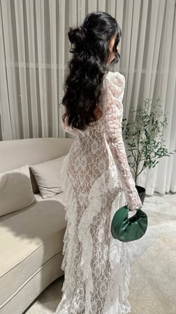 فستان سهرة ابيض