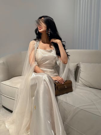 فستان ابيض سهرة
