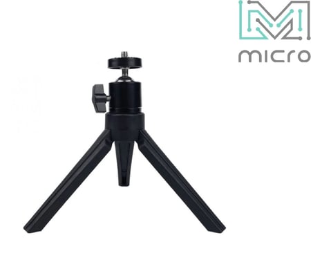 حامل ثلاثي لأجهزة البروجكتر