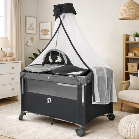 سرير ومحبس اطفال بناموسية وألعاب + طاولة تغيير