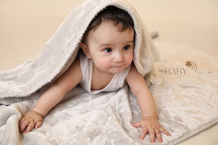 بطانية اطفال سادة | دافئة ومليئة بالحب