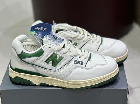 550 'White Green