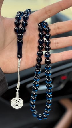 سبحة زعفران | كحلي حرباء