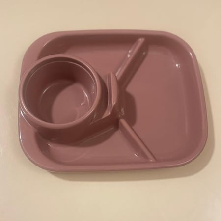 صحون اطفال مقسمة