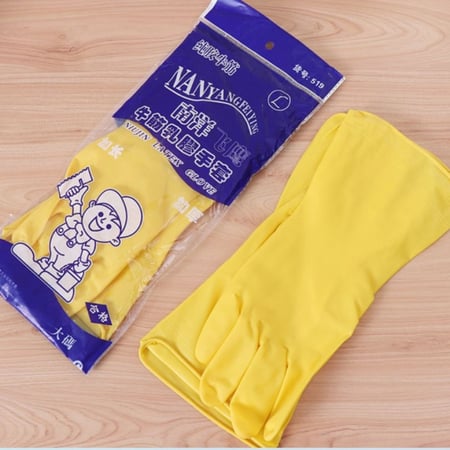 نصف درزن قفازات بلاستيك 6 جوز