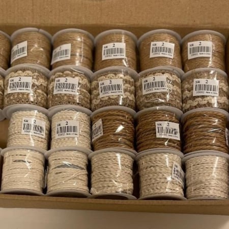 بكرات خيوط كروشيه واعمال فنية 24 حبة