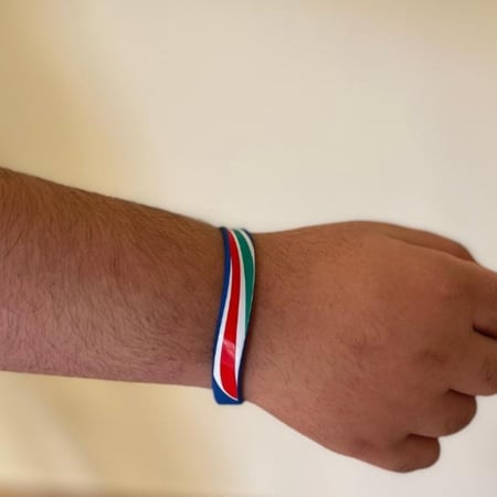 ربطة يد من السيلكون