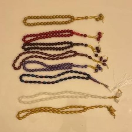 درزن سبح 12 حبة بلاستيكية