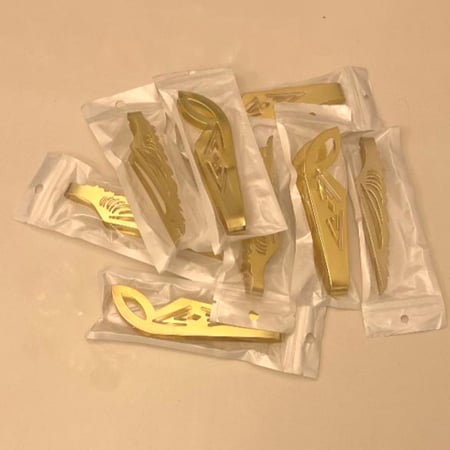 ملقاط الثلج او البخور والفحم