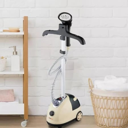 مكواه بخار من كولين