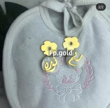 بروش صدف الوردة مطلي ذهب متوفر 3 مقاسات