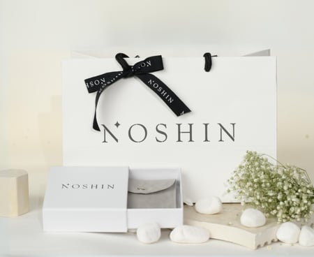 قلادة الذكريات - هدية فاخرة - تغليف مميز