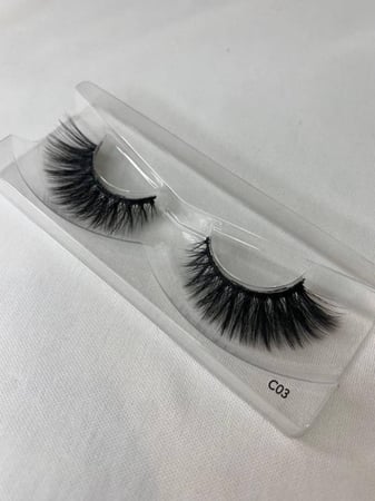 رموش طبيعية