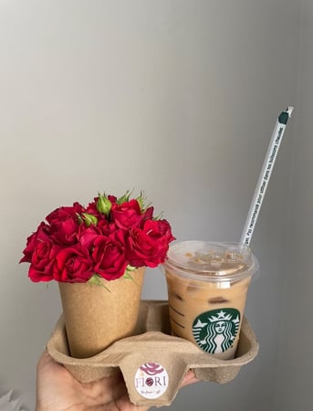 قهوه مع ورد جده مندوب توصيل ستاربكس جده هدايا عيد الحب الفلنتاين هدية