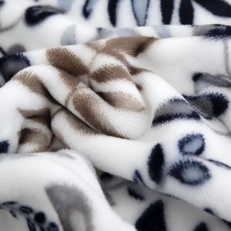 بطانية شتوية فاخرة  ناعمه مقاس 200 في 240  1.5 كيلو موديل 03