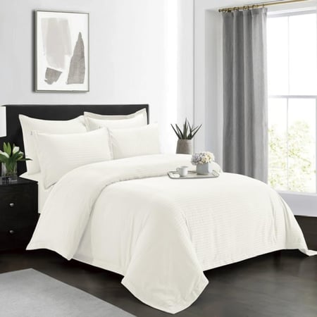 طقم مفرش فندقي مقلم   لون ابيض مطفي بدون حشوة مقاس مزدوج 12-02