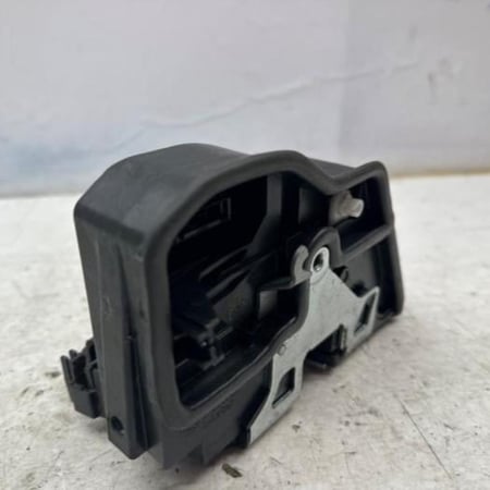 قفل باب السائق 7229458 BMW 5 Series F01 F02 F10 2011 2016