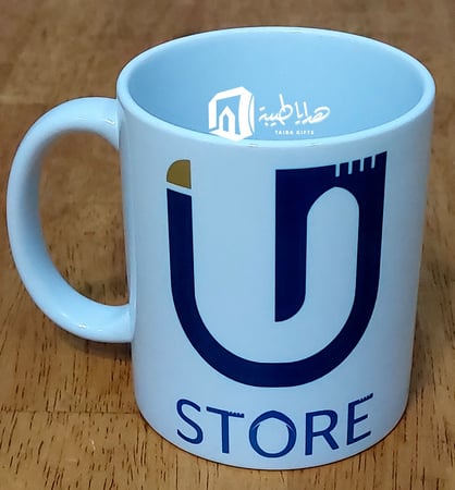 كوب ابيض عادي