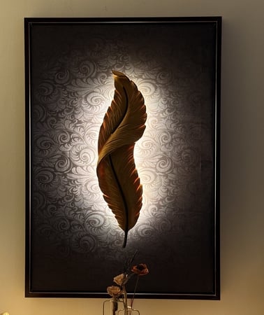 لوحة الريشة المضيئة