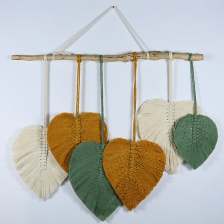 مكرمية ورق شجر ألوان