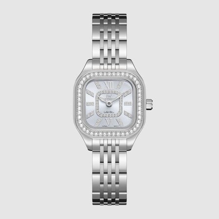 ساعة نسائي جذابة