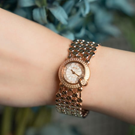 ساعة نسائية كارديال 20935 فضي