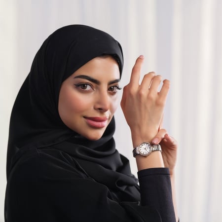 ساعة يد نسائية ماركة كارديال