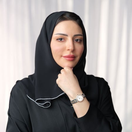 ساعة يد نسائية ماركة كارديال