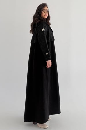 عباية شامواه اسود مع اكمام شانيل