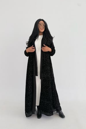 عباية شيفون مخمل كريب قصة ربع كلوش