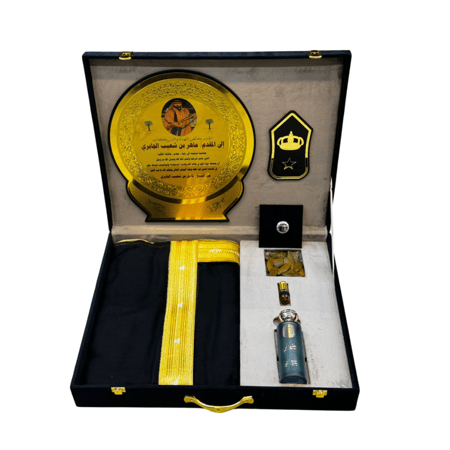 صندوق هدايا فخم يجمع بين الفخامة والتصميم الراقي