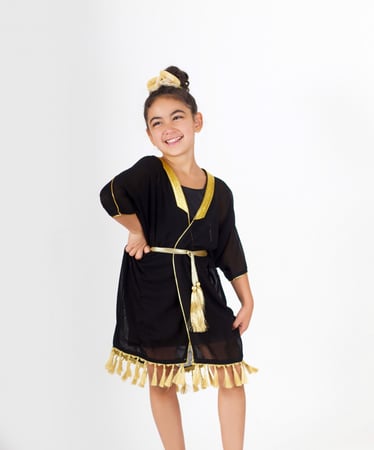 بشت بناتي كلاسيكي اسود