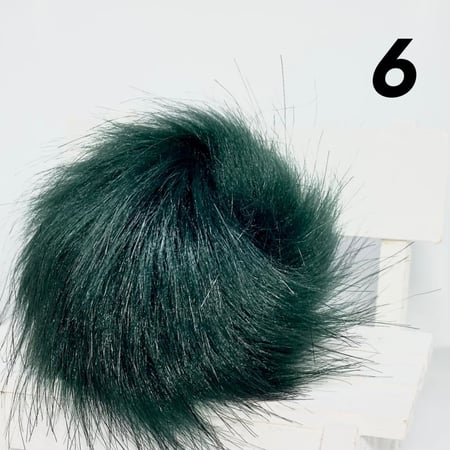 كرات الفرو ( البوم بوم 10 سم