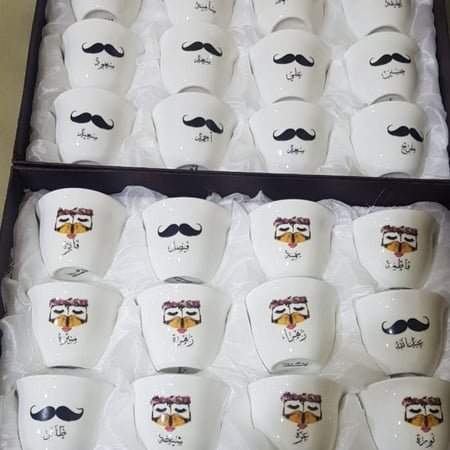 الطباعة على فناجيل القهوة