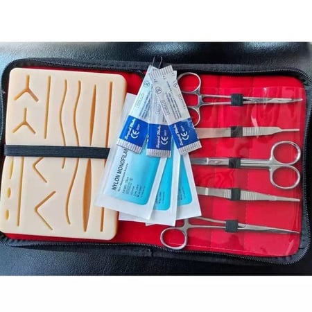 شنطة Suture Kit - أدوات خياطة للتدريب مع قطعة جلد صناعي وخيوط للجروح