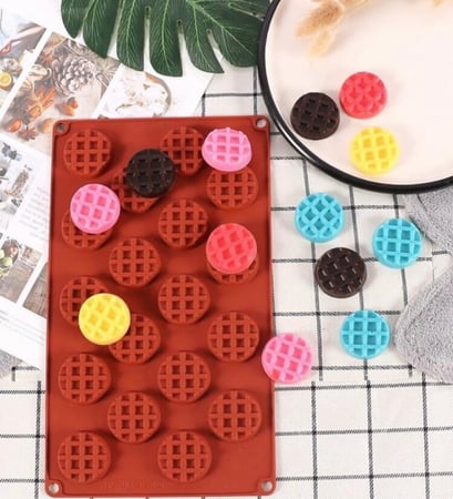 سيليكون دائري للشكولاه / قالب كيك / قوالب شكولاته / حلويات / شمع / صابون ( قطعه واحده )