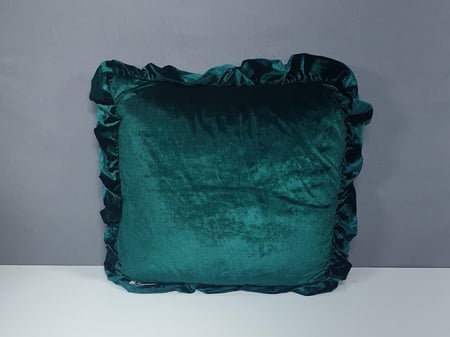 مخدة كشكش بحشوة ألوان متعددة 45*45 cm