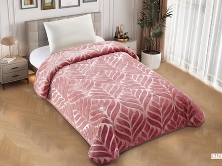 بطانية ميلاء جاكار محفوره لون وردي شتوي مفرد