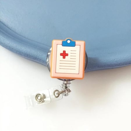 مشبك حامل البطاقة التعريفية للتخصصات الصحية