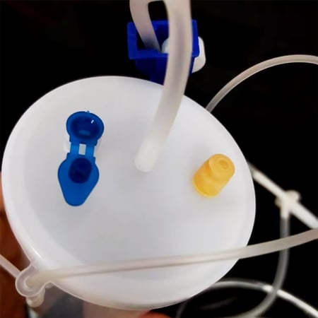 أدوات التدريب على اعطاء المغذي