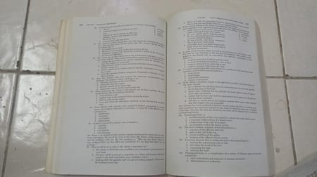 Saunders Review for Practical Nurses. الطبعة الثالثة 1977م