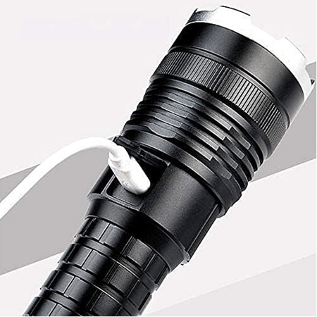 كشاف يدوي P90  MASTERS