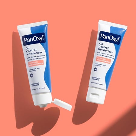 بانوكسيل مرطب للتحكم في الزيت بعامل وقاية من اشعة الشمس 48 غرام PanOxyl, Oil Control Moisturizer SPF 48g